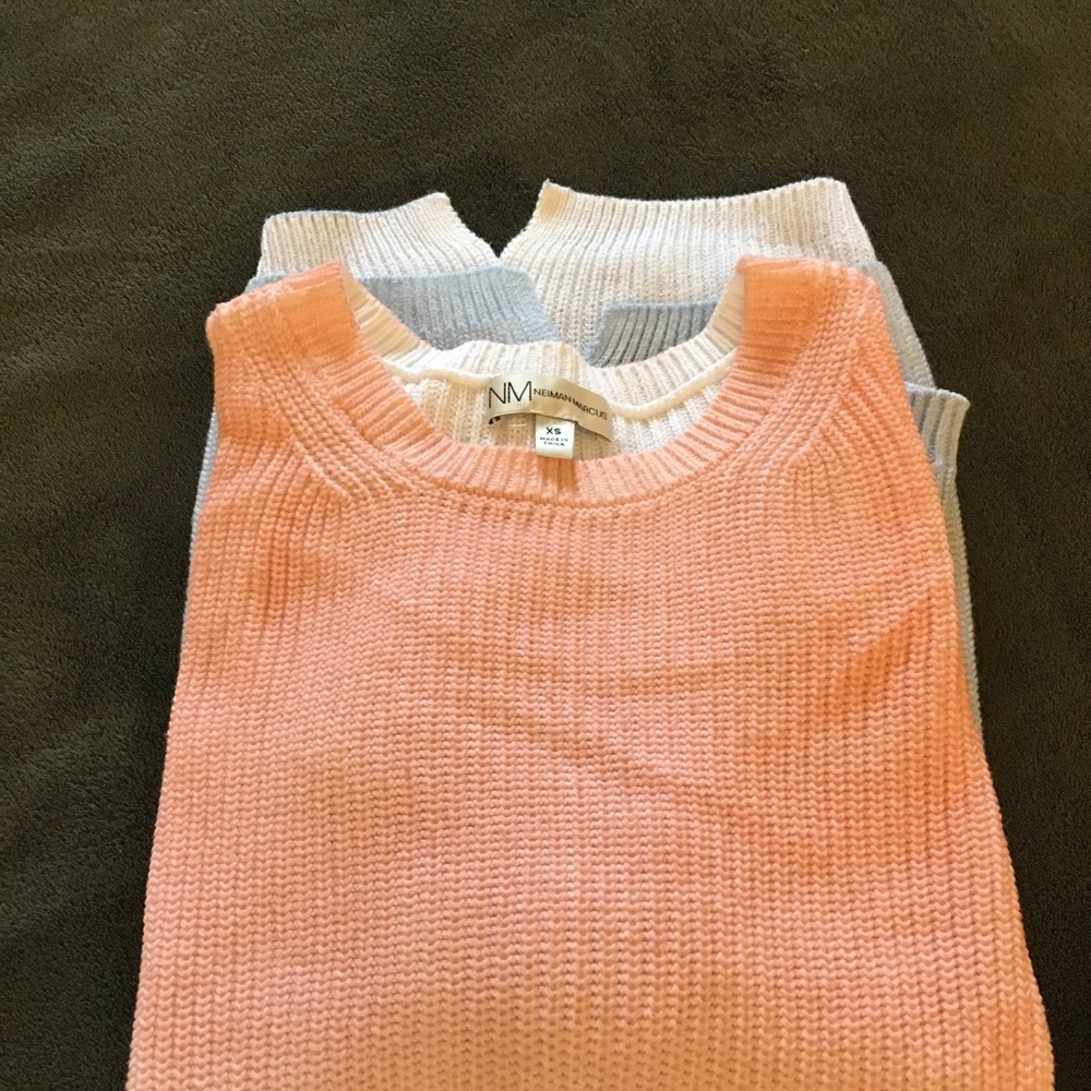 Neiman Marcus Pink and White Sweater - Picture 5 of 5